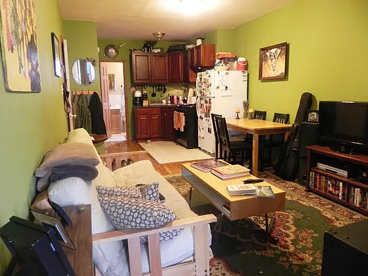 Rented by Level Group | media 26