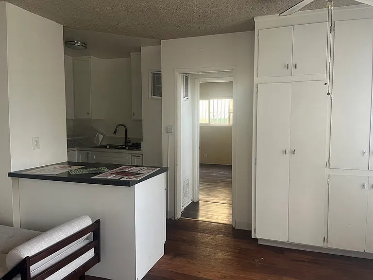 275 Lucas Ave #11 — Photo 7