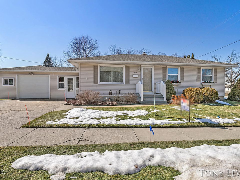 1st image of 3611 Wyoming Ave SW