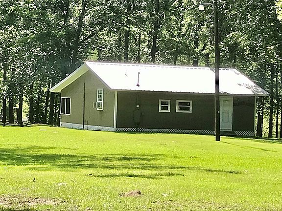 3rd image of 118 Oak Hollow Dr