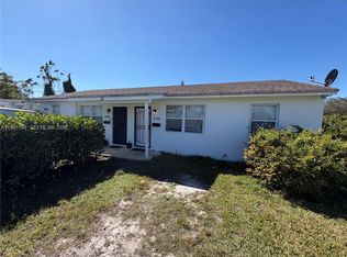11700 SW 221st St, Miami, FL 33170