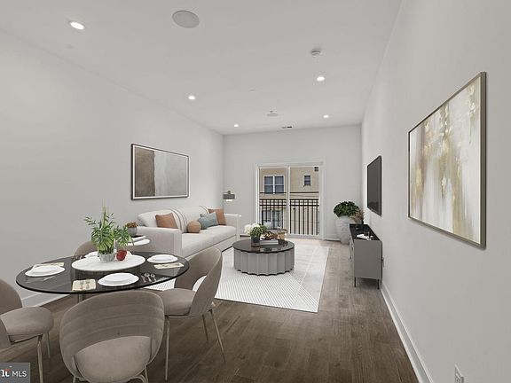 4th image of 1244 S 20th St Floor 2