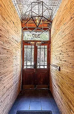 Rented by REAL New York | media 22