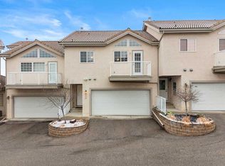 702 W Patterson Vw SW, Calgary, AB T3H3J9