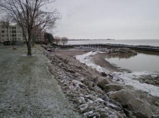 1507 Cleveland Rd E, Huron, OH 44839