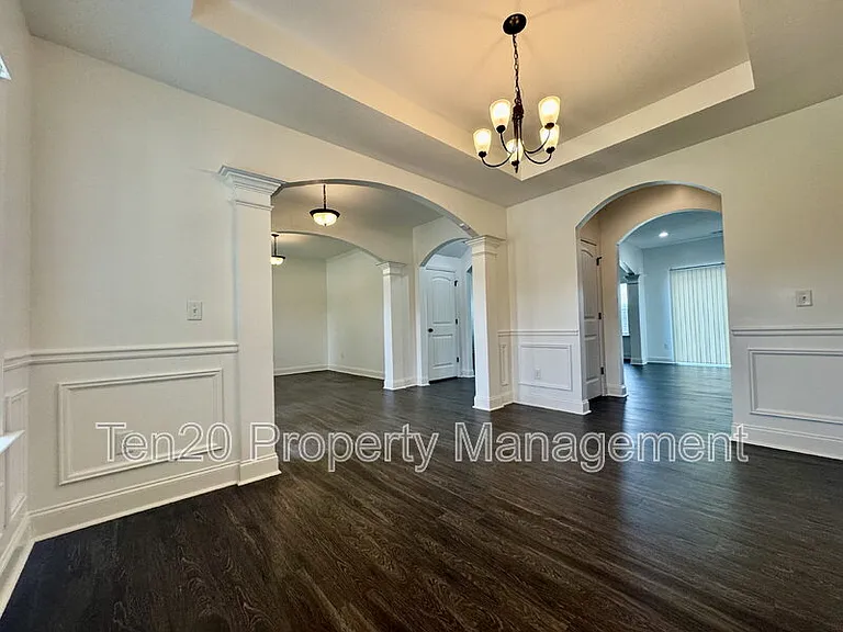5037 Lexington Ln — Photo 6