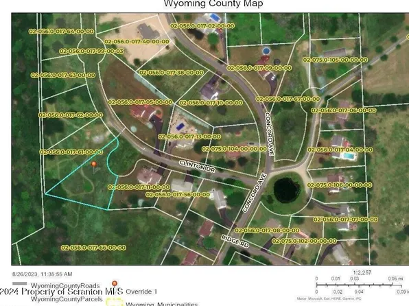 60 Clinton Dr, Factoryville, PA 18419