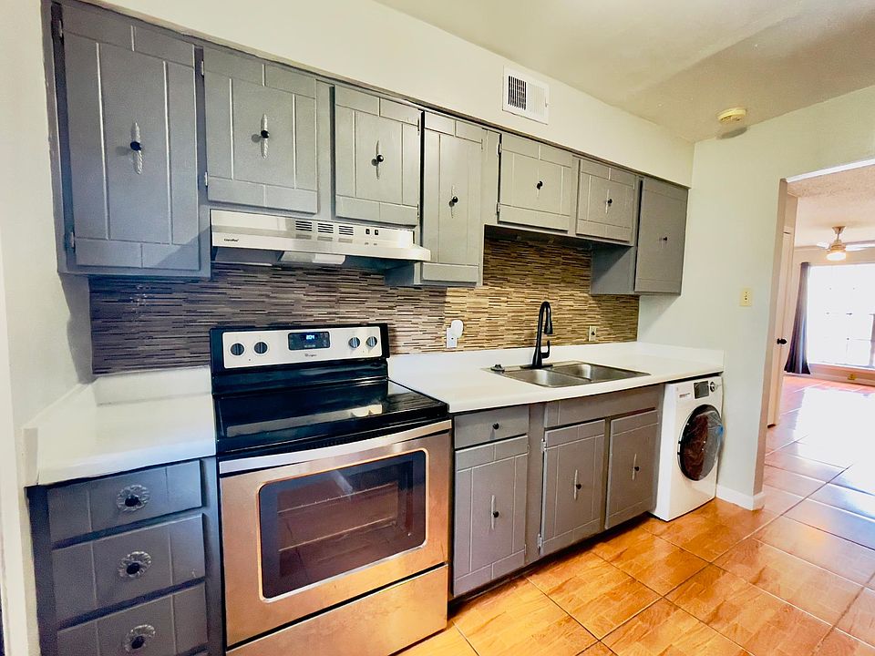 1st image of 6611 Southpoint St APT 116