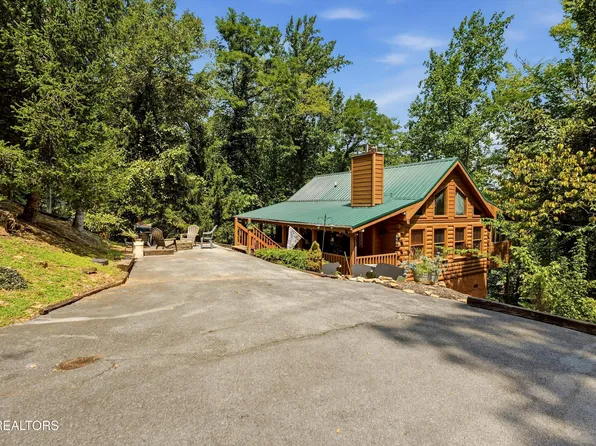 919 Deer Run Way, Sevierville, TN 37862