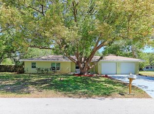 1756 Magnolia Dr, Clearwater, FL 33756