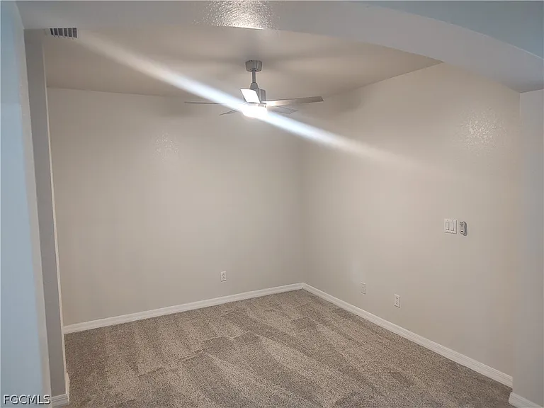 2434 Laurentina Ln — Photo 16