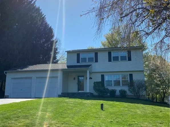 4939 Crestwood Ln, Syracuse, NY 13215