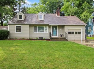 2140 Gregory Ave, Youngstown, OH