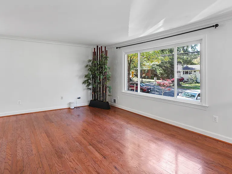4227 University Dr — Photo 20