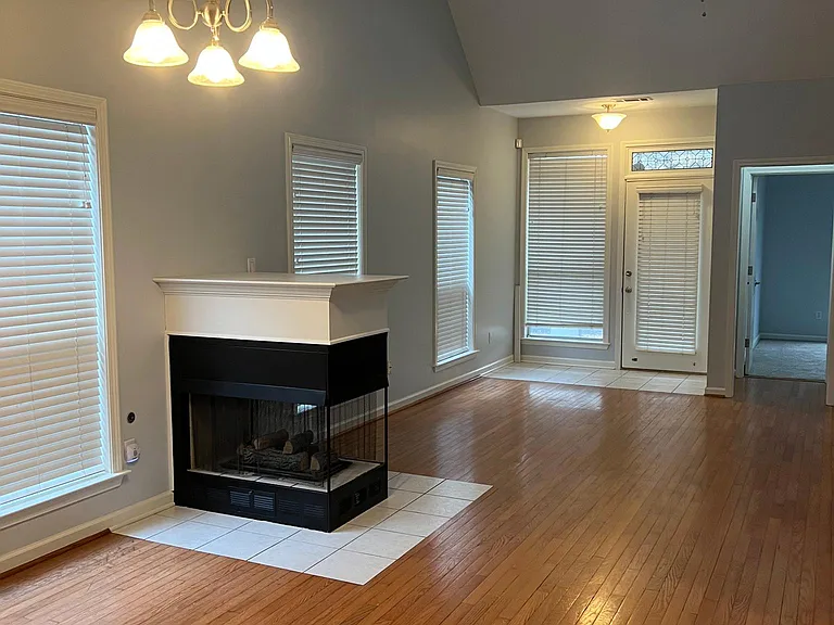 1076 Island Mist Cir — Photo 10