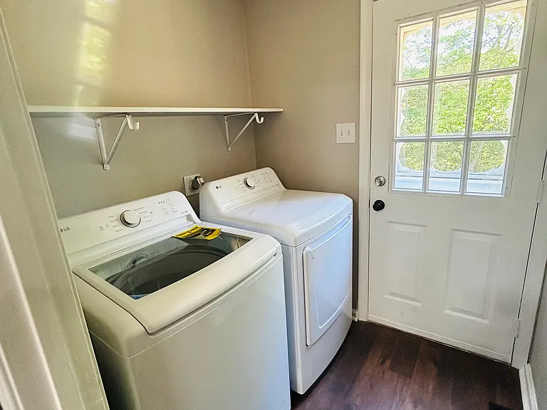 525 Clubhouse Dr — Photo 19