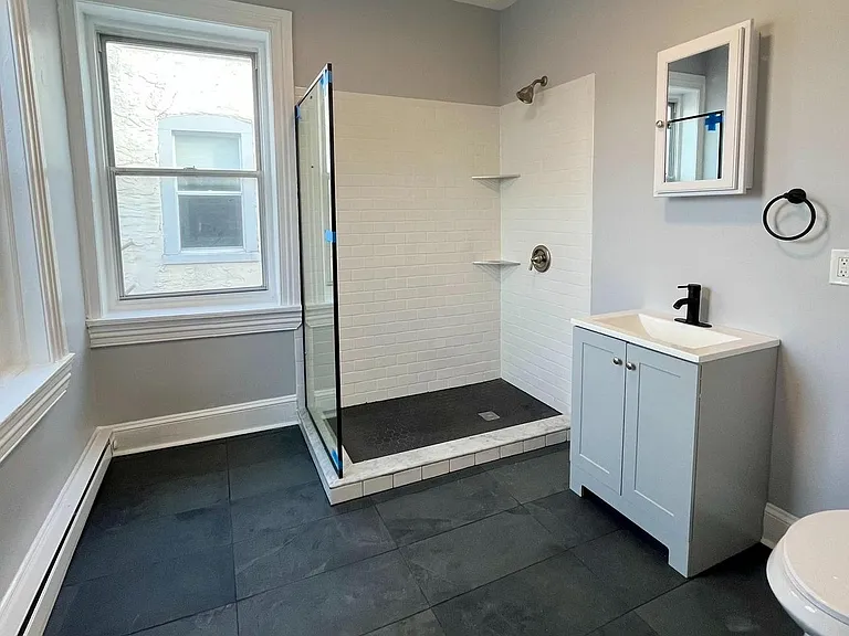 4417 Walnut St #3F — Photo 32