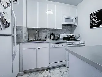 Rented by Brown Harris Stevens