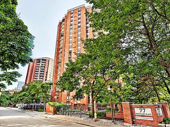 2nd image of 77 Maitland Pl #224