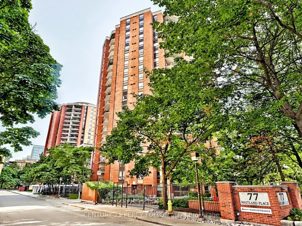 77 Maitland Pl #224, Toronto, ON M4Y 2V6