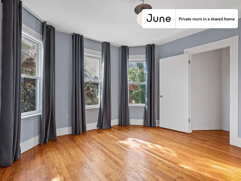 153 Murdock St #C — Photo 4