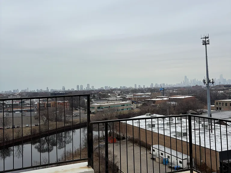 Riverview Terrace — Photo 9