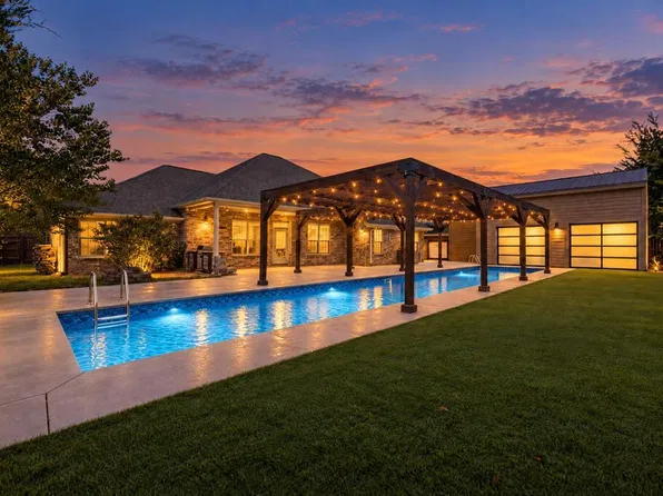 3703 Sylvia Dr, Texarkana, TX 75503