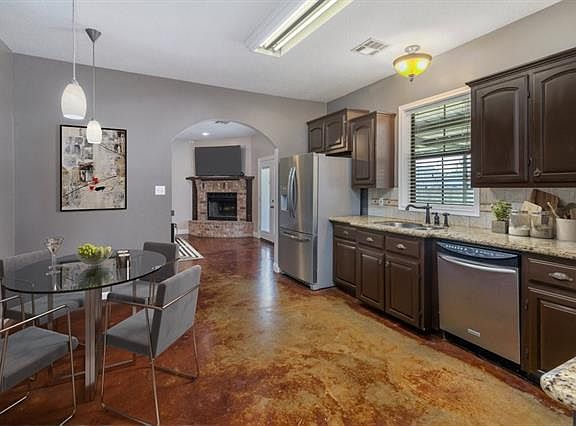 5th image of 2721 Tealwood Dr