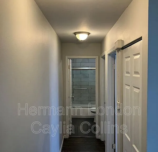 3856 Folsom Ave #2F — Photo 7