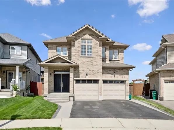 941 Eden Oak Ct, Kitchener, ON N2A 0H4