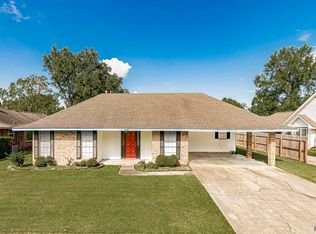 4135 Hillmont Dr, Baton Rouge, LA 70814