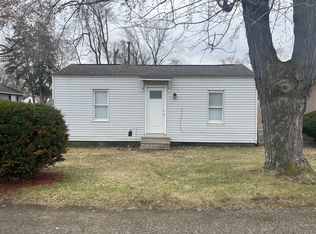 4495 W Walton Blvd, Waterford, MI 48329