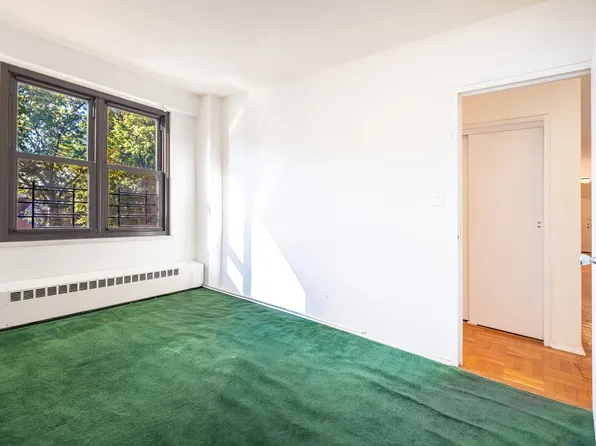 3850 Sedgewick Avenue image 13 of 23