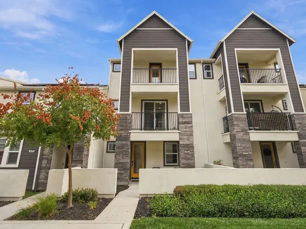 3069 High Meadow Walk, Sacramento, CA 95833