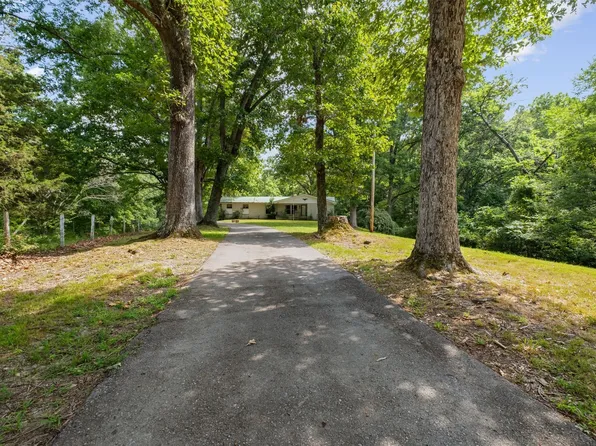 4572 Hickory Hill Rd, Pegram, TN 37143