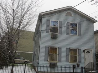 114 Astor Pl, Jersey City, NJ 07304