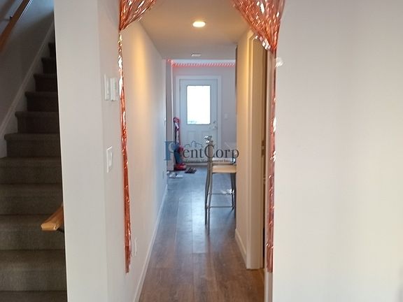4th image of 218-338 Albert St #218