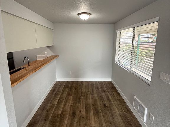 2nd image of 247 Lorraine Ave #3