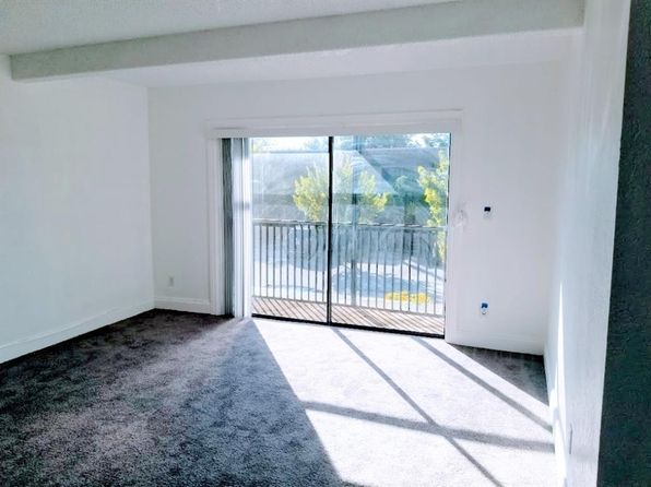 1201 S Flagler Ave APT 420