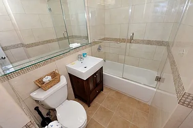 Rented by Eisenberg Exclusives