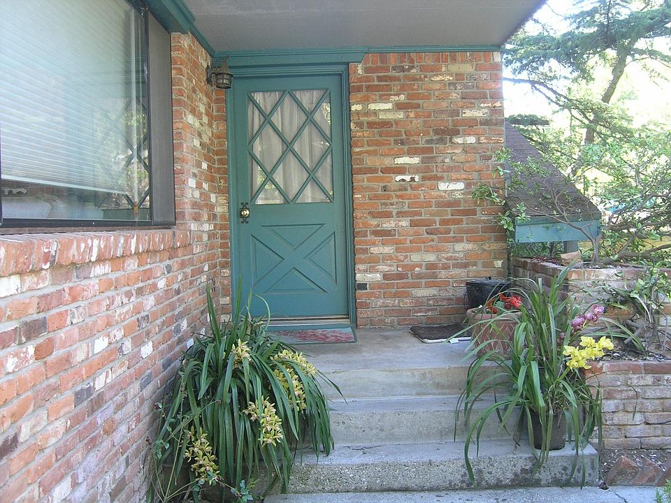 1st image of 148 Sylvan Vista Dr