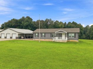 786 Pumpkin Knob Rd, Waverly, WV 26184