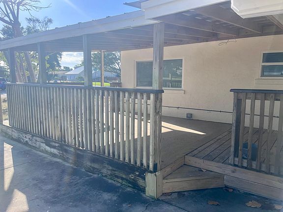 4th image of 2110 Palm Ave