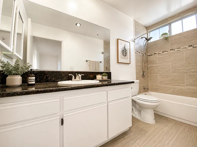 8722 Burton Way Property — Photo 6
