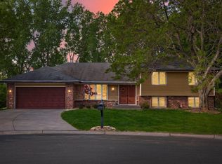 8628 Hiawatha Ave, Eden Prairie, MN 55347