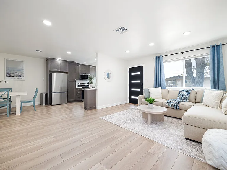 5019 Ensign St — Photo 21