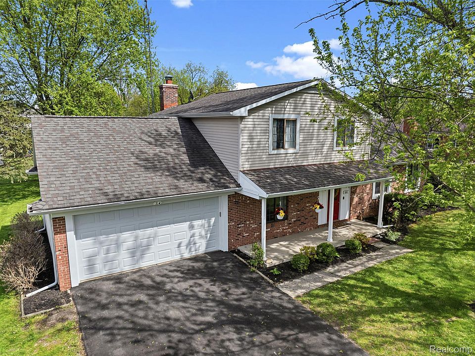 1st image of 604 Luce Ave
