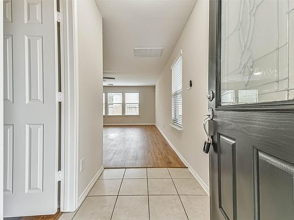 4th image of 13210 Skyview Green Dr