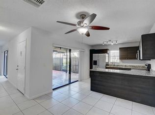 7727 Courtyard Run W, Boca Raton, FL 33433