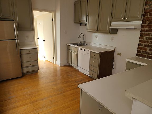 2nd image of 274 Sanchez St #274